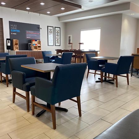 Holiday Inn Express - Eunice By Ihg Exterior foto